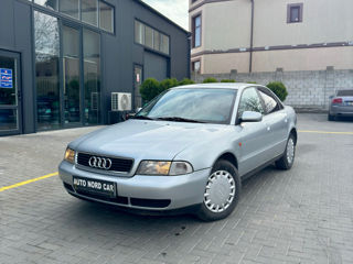 Audi A4 foto 1