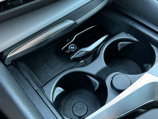 BMW 5 Series foto 14