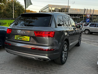 Audi Q7 foto 6