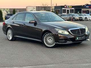 Mercedes E-Class foto 2