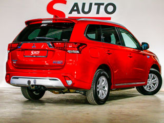 Mitsubishi Outlander foto 13