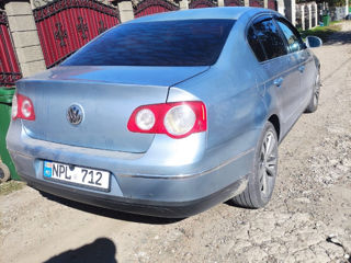 Volkswagen Passat foto 3