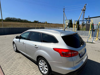 Ford Focus foto 2