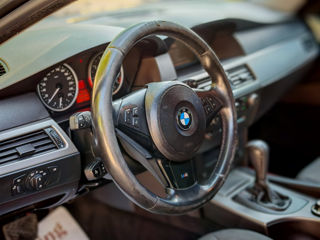 BMW 5 Series foto 11