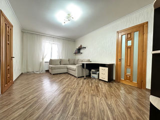 Apartament cu 1 cameră, 56 m², Telecentru, Chișinău foto 3