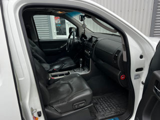 Nissan Pathfinder foto 7