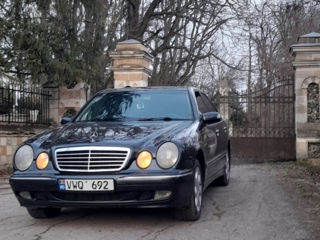 Mercedes E-Class foto 7