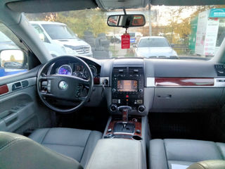 Volkswagen Touareg foto 7