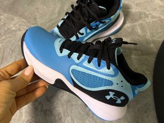Vind ghete Under Armour original !  foto 1
