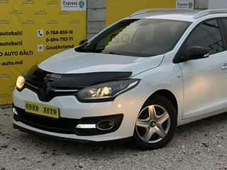 Renault Megane foto 2