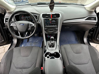 Ford Mondeo foto 10