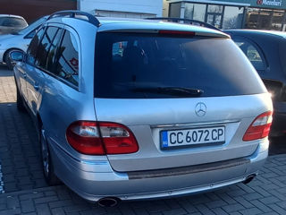 Mercedes E-Class foto 5