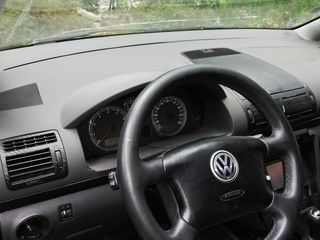 Volkswagen Sharan foto 2