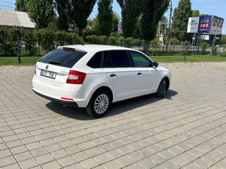 Skoda Rapid foto 4