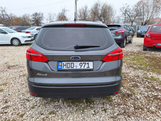 Ford Focus foto 5