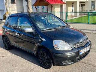 Toyota Yaris foto 3