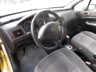 Peugeot 307 foto 8