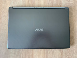 Acer Aspire 5 foto 1