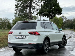 Volkswagen Tiguan foto 2