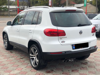 Volkswagen Tiguan foto 3