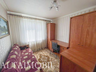 Apartament cu 4 camere, 85 m², Buiucani, Chișinău foto 9