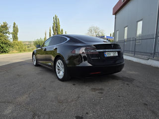 Tesla Model S foto 6