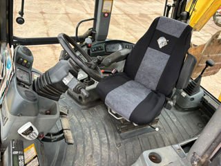 New Holland LB foto 15