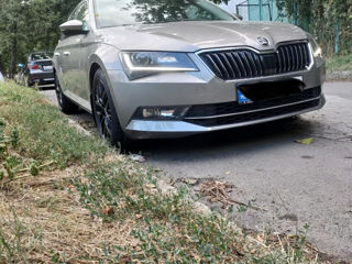 Skoda Superb foto 7