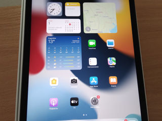 Apple iPad (9th Generstion) 64 Gb A2602 Credit foto 3