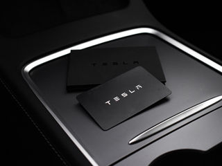 Tesla Model 3 foto 12