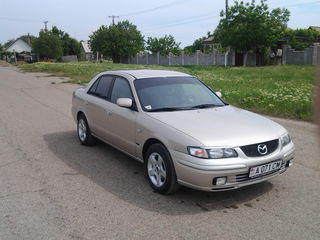 Mazda 626 foto 4