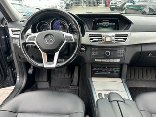 Mercedes E-Class foto 10