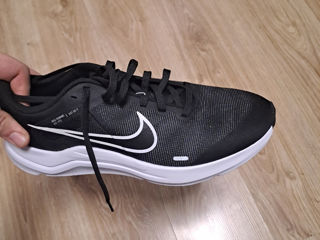 NIKE Downshifter 12 Running Shoes