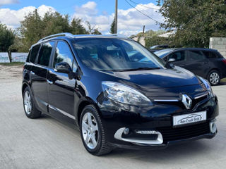 Renault Grand Scenic foto 3