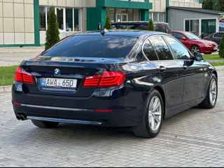 BMW 5 Series foto 4