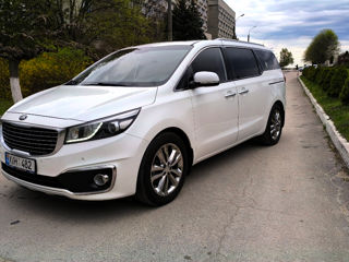 KIA Carnival foto 3