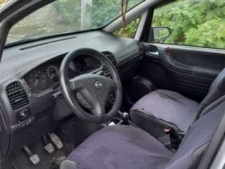 Opel Zafira foto 3