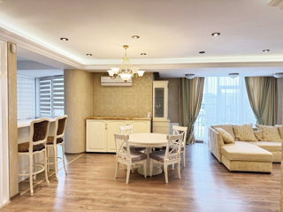 Apartament cu 3 camere, 147 m², Centru, Chișinău foto 10