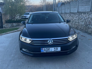 Volkswagen Passat foto 2