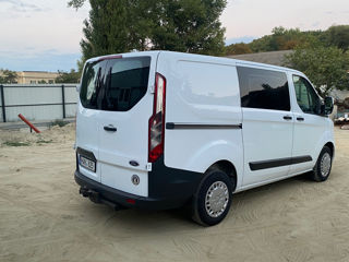 Ford Transit custom foto 4