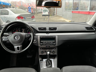 Volkswagen Passat foto 9