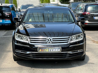 Volkswagen Phaeton foto 2