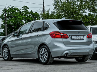 BMW 2 Series foto 2