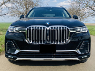 BMW X7 foto 2