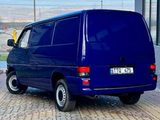 Volkswagen Transporter foto 2