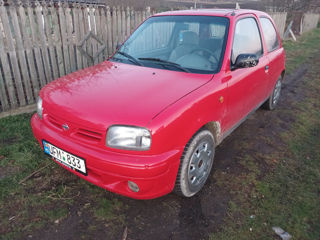 Nissan Micra foto 2