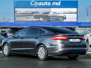 Ford Mondeo foto 5