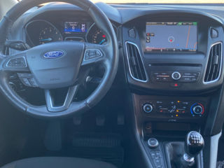 Ford Focus foto 7