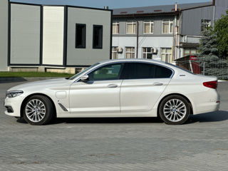 BMW 5 Series foto 5