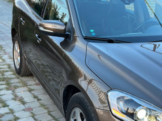 Volvo XC60 foto 2